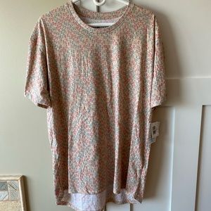 LuLaRoe XL Patrick Tee